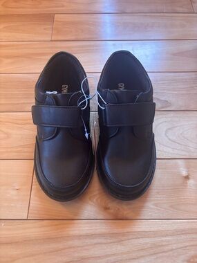 Gymboree Black Velcro Dress Shoes for Kids